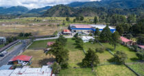 LOTE DE 1,295M EN VOLCÁN, TOTALMENTE PLANO Y CERCA DE TODO