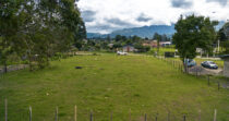 HERMOSO LOTE DE 1,500M EN VOLCÁN CENTRO, CON ACCESO A TODOS LOS SERVICIOS